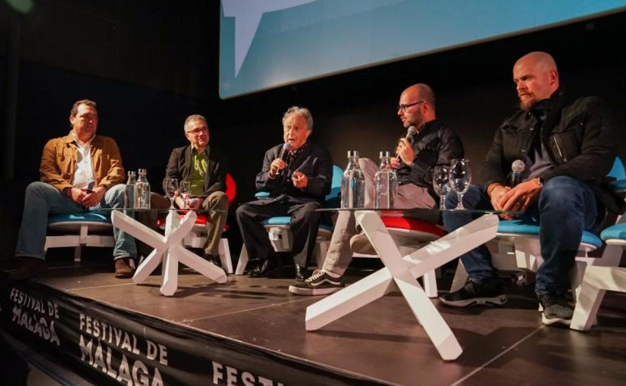 Lozano, Murriana, Carabias, Terán e Ibáñez ayer en el cine Albéniz durante el homenaje