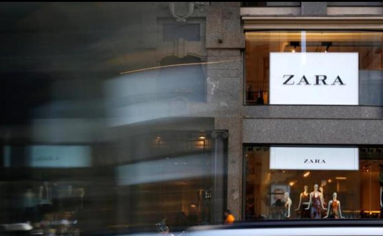 Prohibido entrar en Zara: la curiosa condena a una joven que devolvía ropa usada