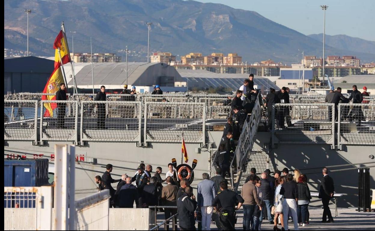 Tres fragatas de la Armada española hacen escala en el Puerto de Málaga