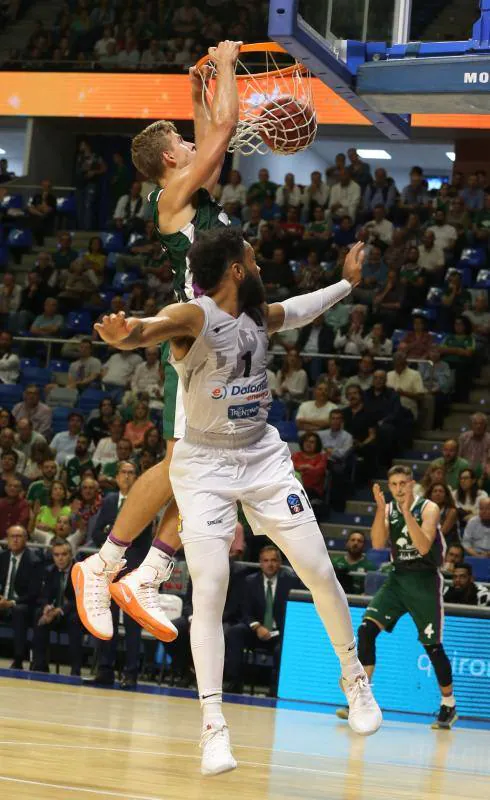 El Unicaja recibió al Trento italiano en la quinta jornada de Eurocup 