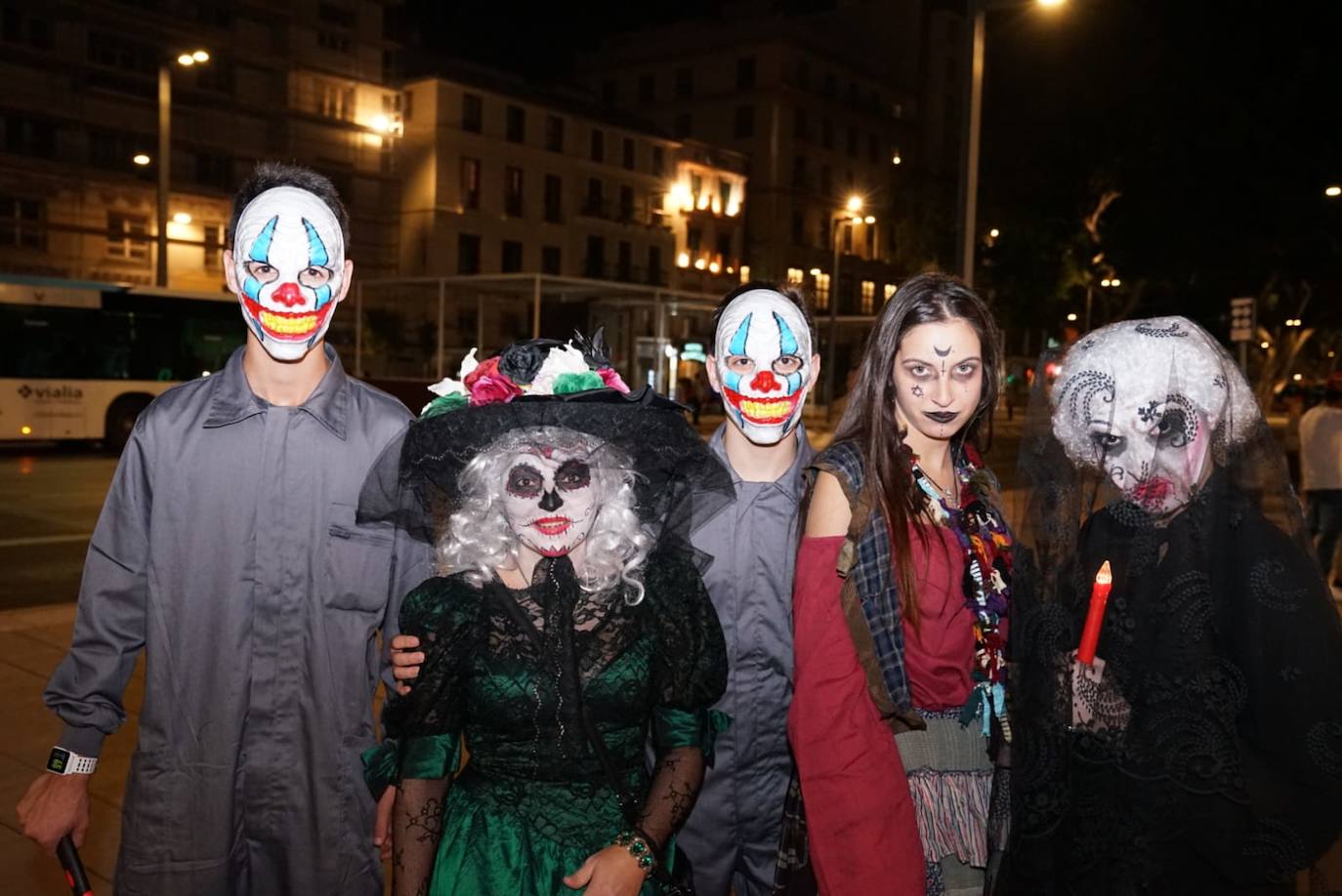 El buen tiempo hizo que las calles del Centro estuvieran llenas