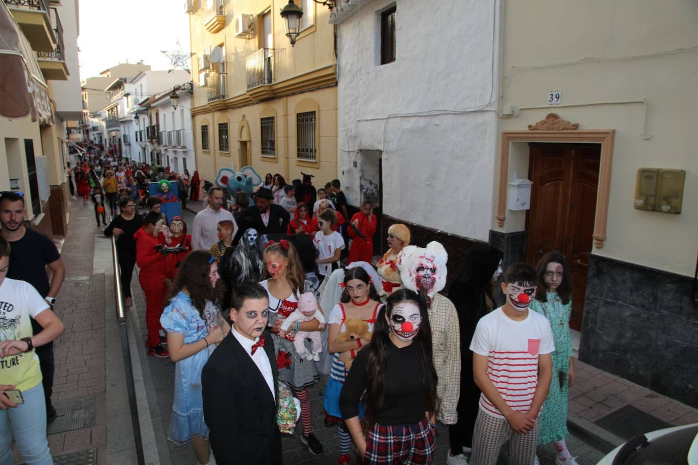 Pasaje del terror y desfile en Cártama