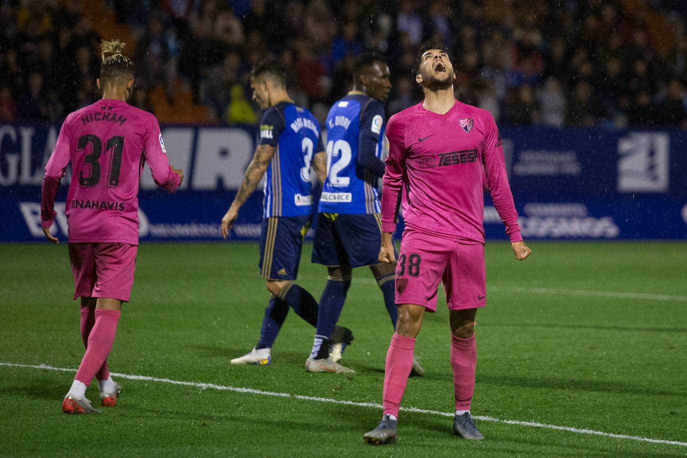 El Málaga pierde con la Ponferradina. 