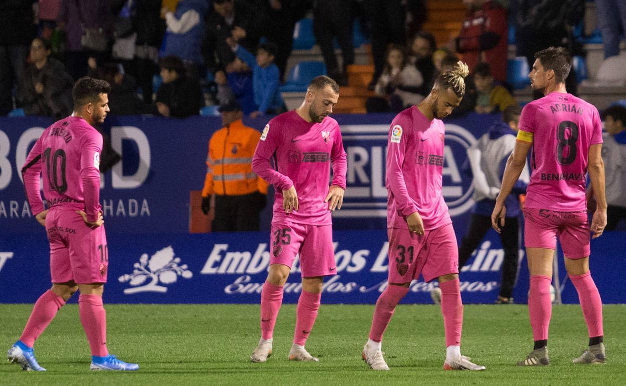 Lorenzo, Keidi, Adrián e Hicham, desolados tras la derrota el pasado viernes en Ponferrada.