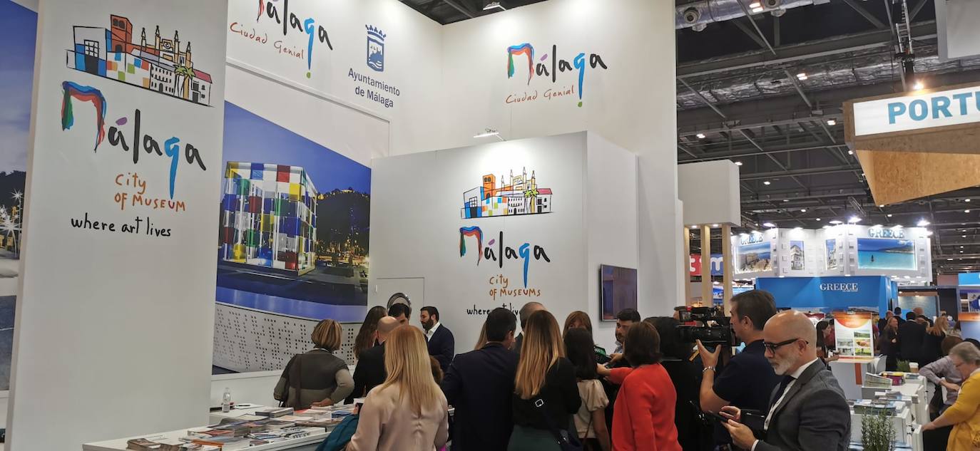 La World Travel Market abre sus puertas. En su 40 edición se convierte en la cita más importante de su historia para la industria del turismo, que encara una cuenta atrás, que se eterniza, para acabar con la incertidumbre de un inminente e inevitable 'Brexit'.