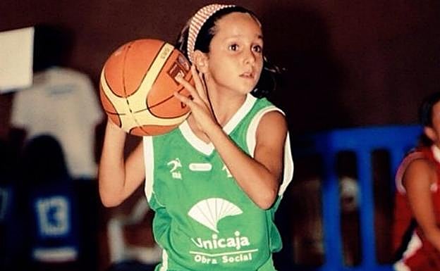 Satorre, con 8 años, con el Obra Social Unicaja de Almería.