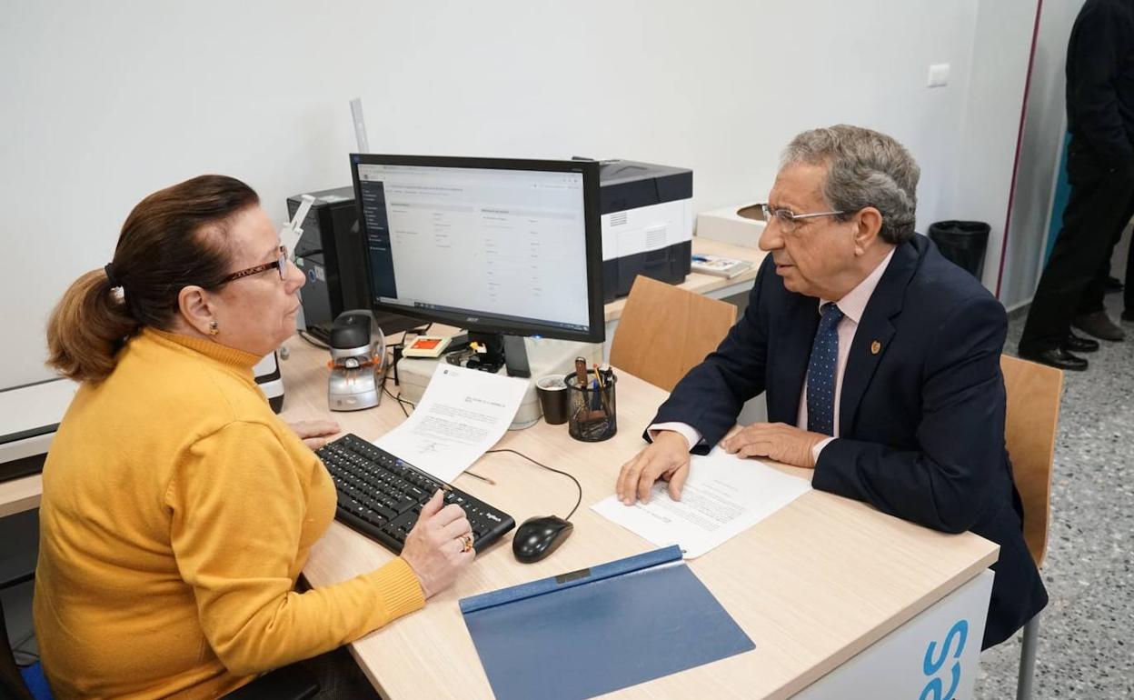 José Ángel Narváez ha presentado este jueves su candidatura en el Registro de la UMA. 