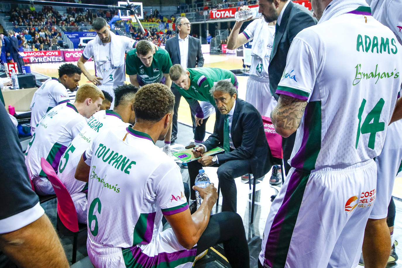 El Unicaja cae en la cancha del Andorra