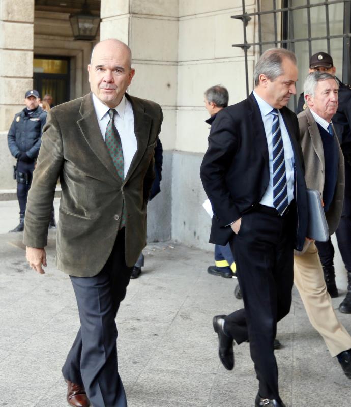 La sentencia del 'caso de los ERE' llega después de casi nueve años de iniciarse la instrucción en enero de 2011 y seis desde que los expresidentes Chaves y Griñán y parte de la cúpula de sus gobiernos fueran señalados como investigados por la primera instructura, Mercedes Alaya. 