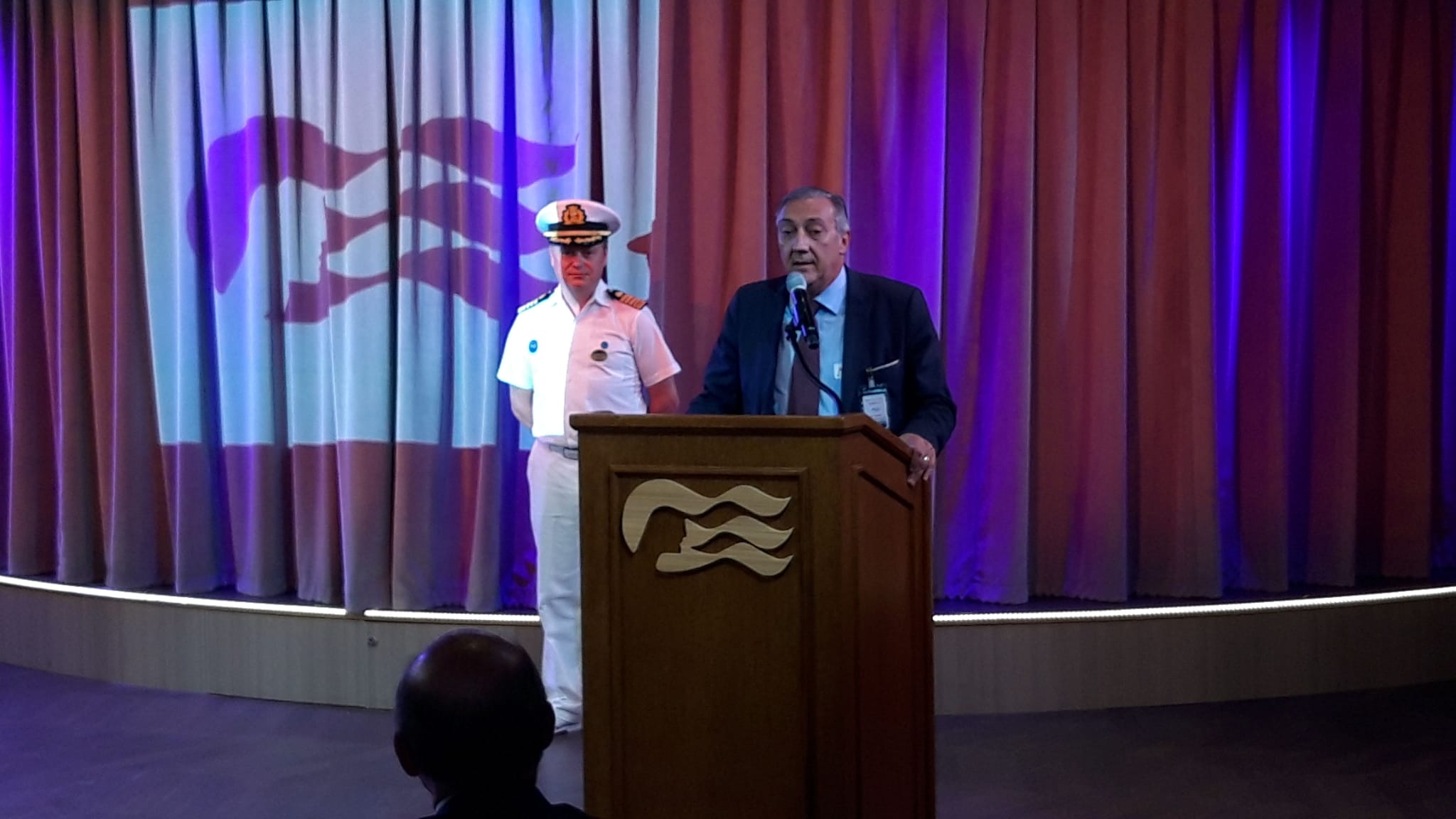 El nuevo barco de la compañía de cruceros de lujo Princess ha atracado en la capital malagueña apenas un mes después de su inauguración 