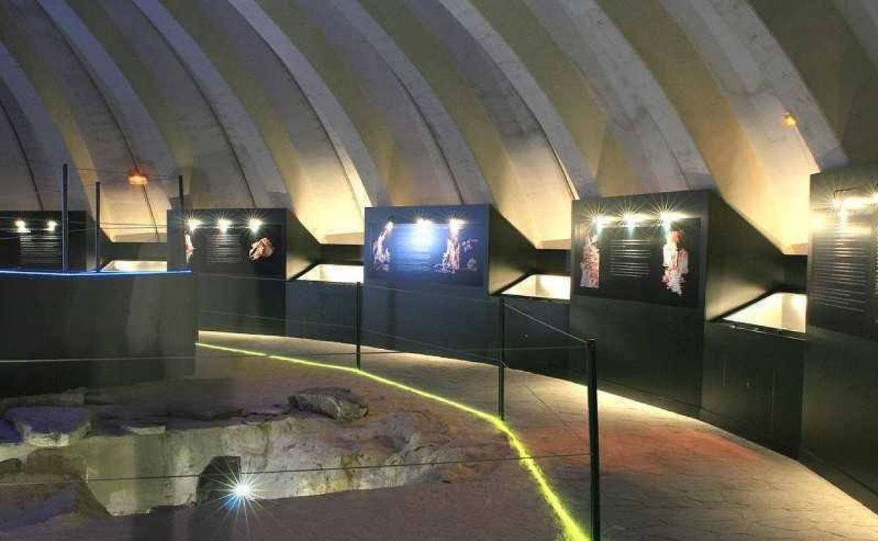 Interior del centro de interpretación de Corominas 