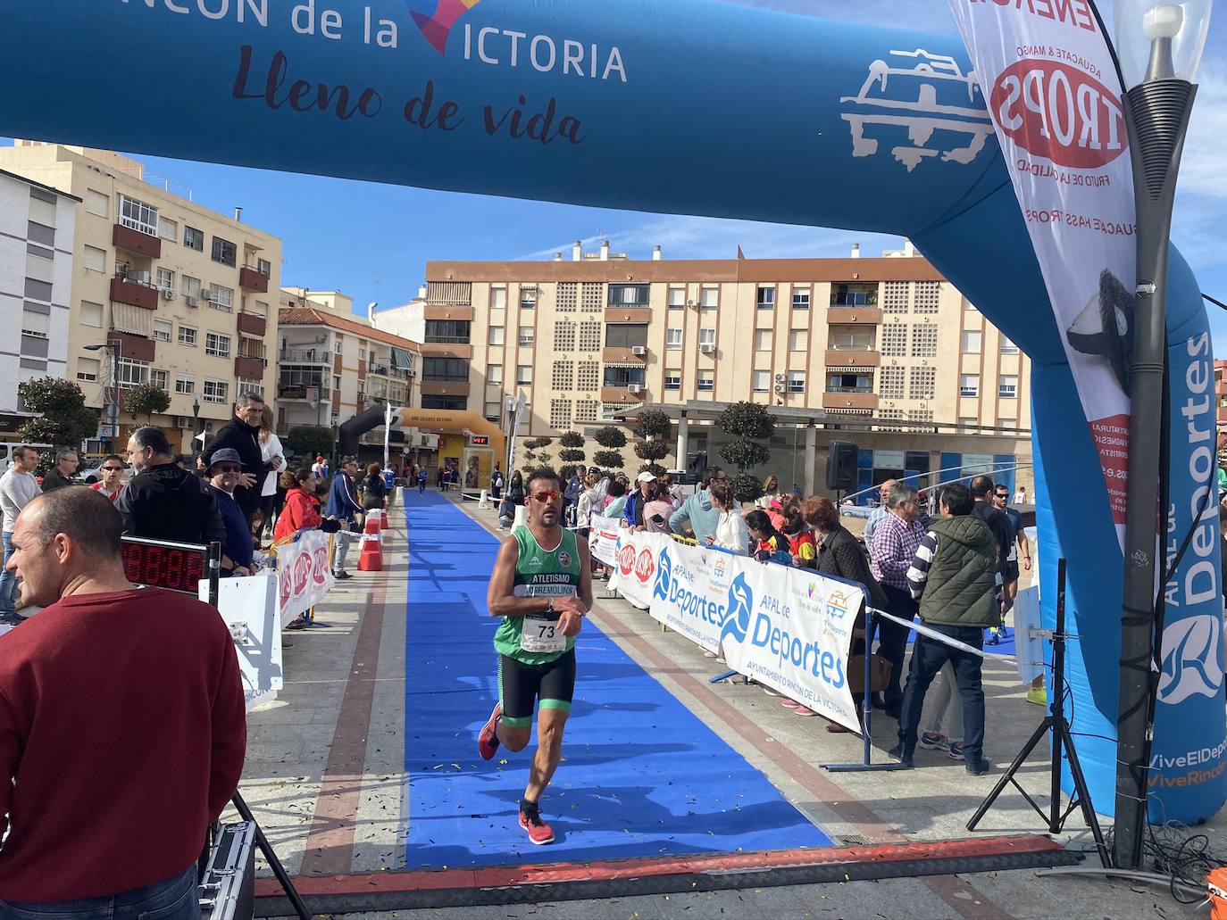 Los corredores Abdelhadi El Moaziz, del Cueva de Nerja-UMA, y Janine Lima, del Atletismo Málaga, se alzaron con la victoria.