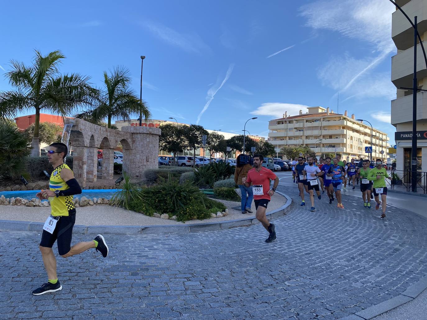 Los corredores Abdelhadi El Moaziz, del Cueva de Nerja-UMA, y Janine Lima, del Atletismo Málaga, se alzaron con la victoria.