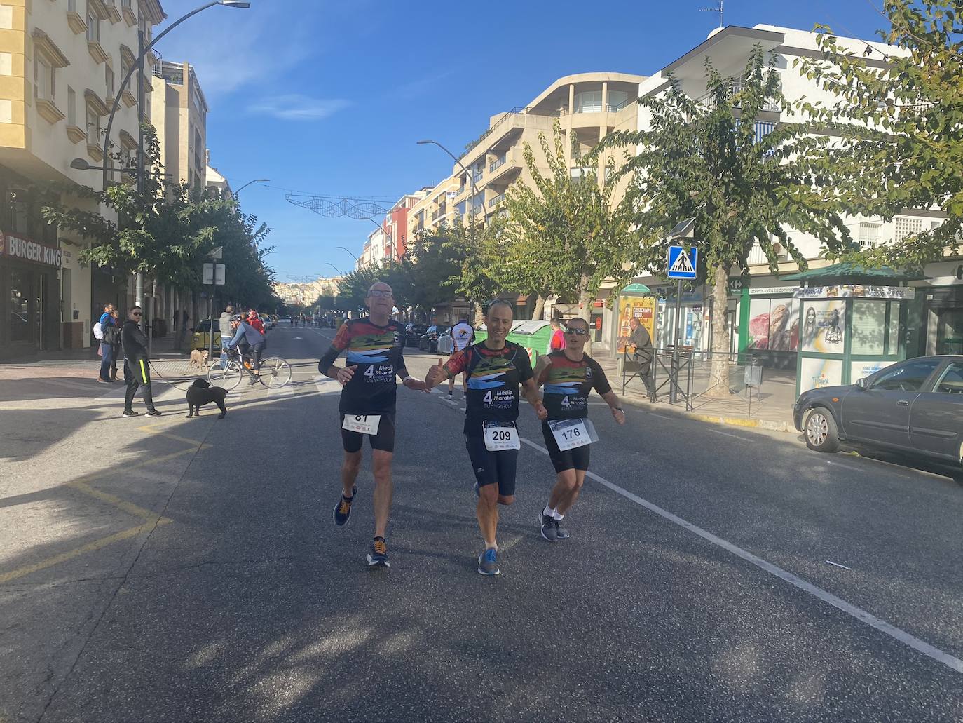 Los corredores Abdelhadi El Moaziz, del Cueva de Nerja-UMA, y Janine Lima, del Atletismo Málaga, se alzaron con la victoria.