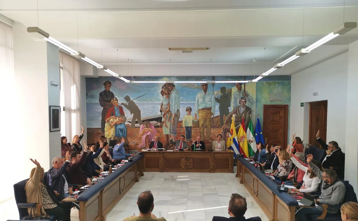 Imagen de la sesión plenaria celebrada este jueves en Rincón de la Victoria. 