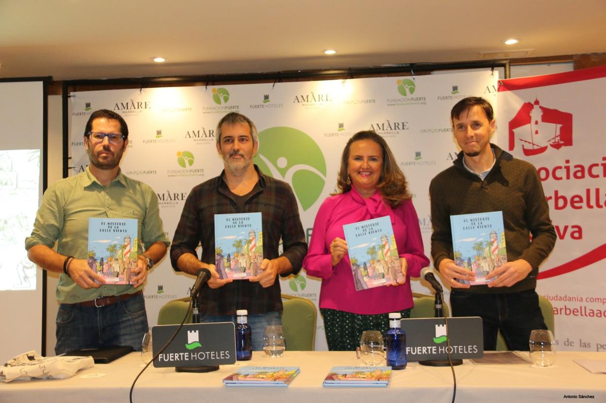 Paseo por Marbella en versión cómic
