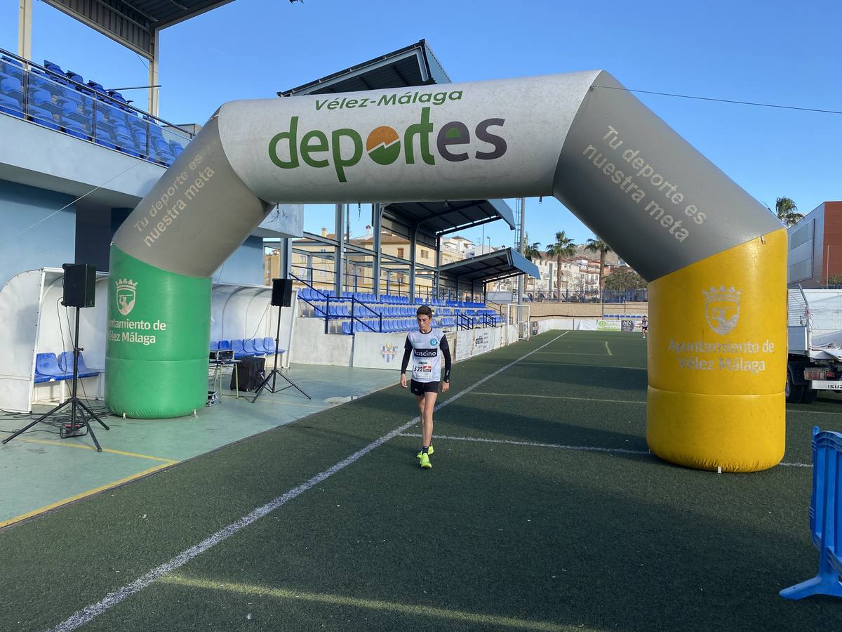 Fotos: ¿Estuviste en la VI Media Maratón de Vélez? Búscate en nuestra galería