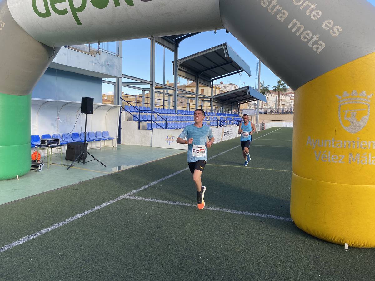 Fotos: ¿Estuviste en la VI Media Maratón de Vélez? Búscate en nuestra galería