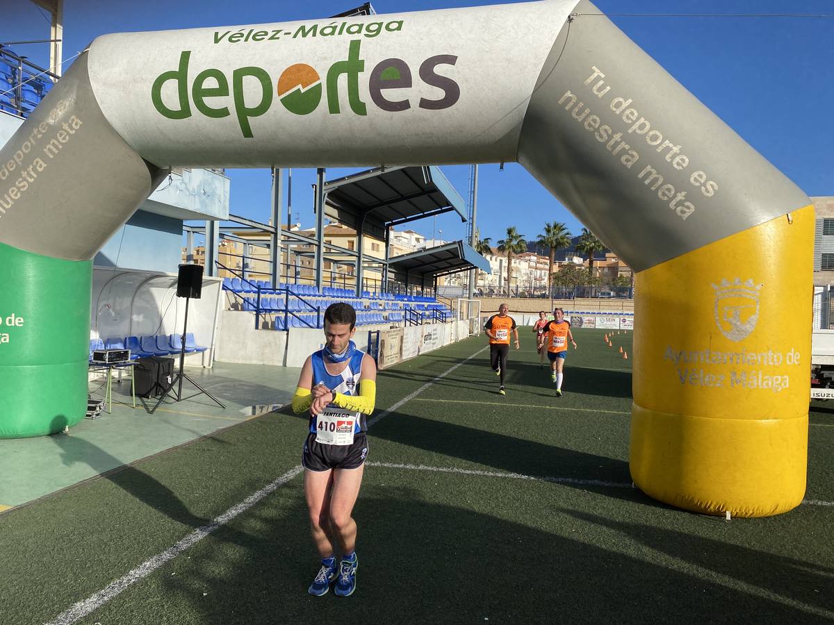 Fotos: ¿Estuviste en la VI Media Maratón de Vélez? Búscate en nuestra galería