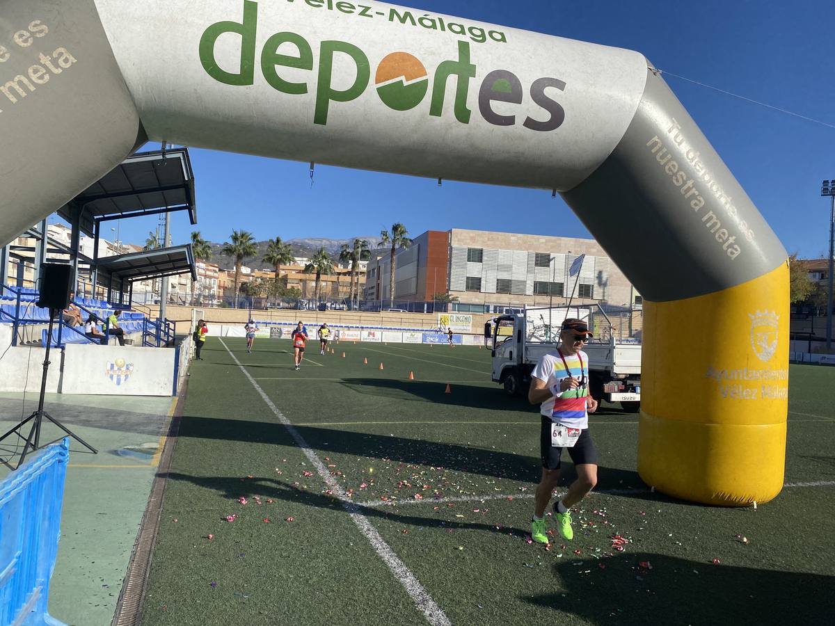 Fotos: ¿Estuviste en la VI Media Maratón de Vélez? Búscate en nuestra galería