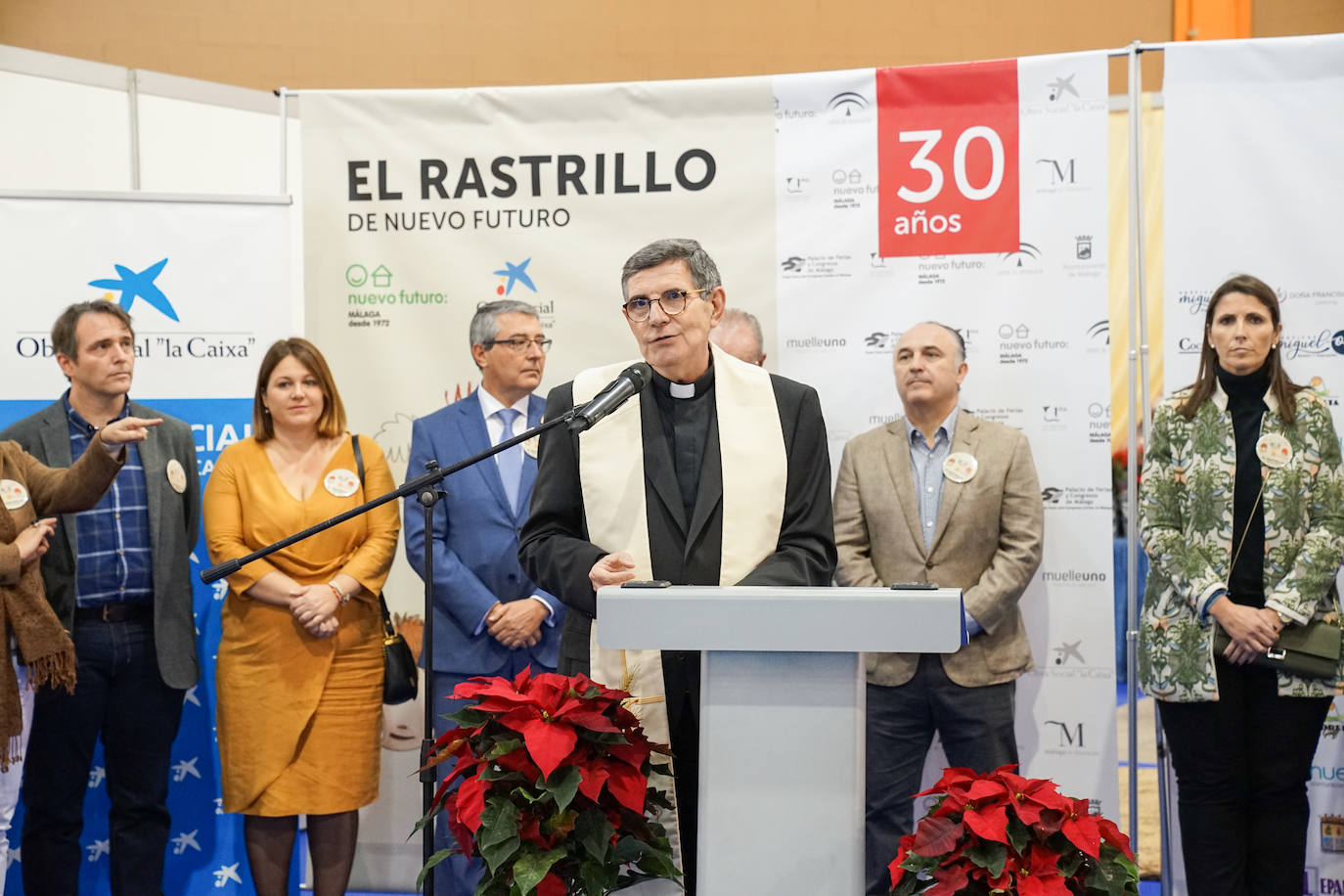 Hasta el lunes se pueden realizar compras, comer o asistir a actuaciones en el Palacio de Ferias de Málaga 