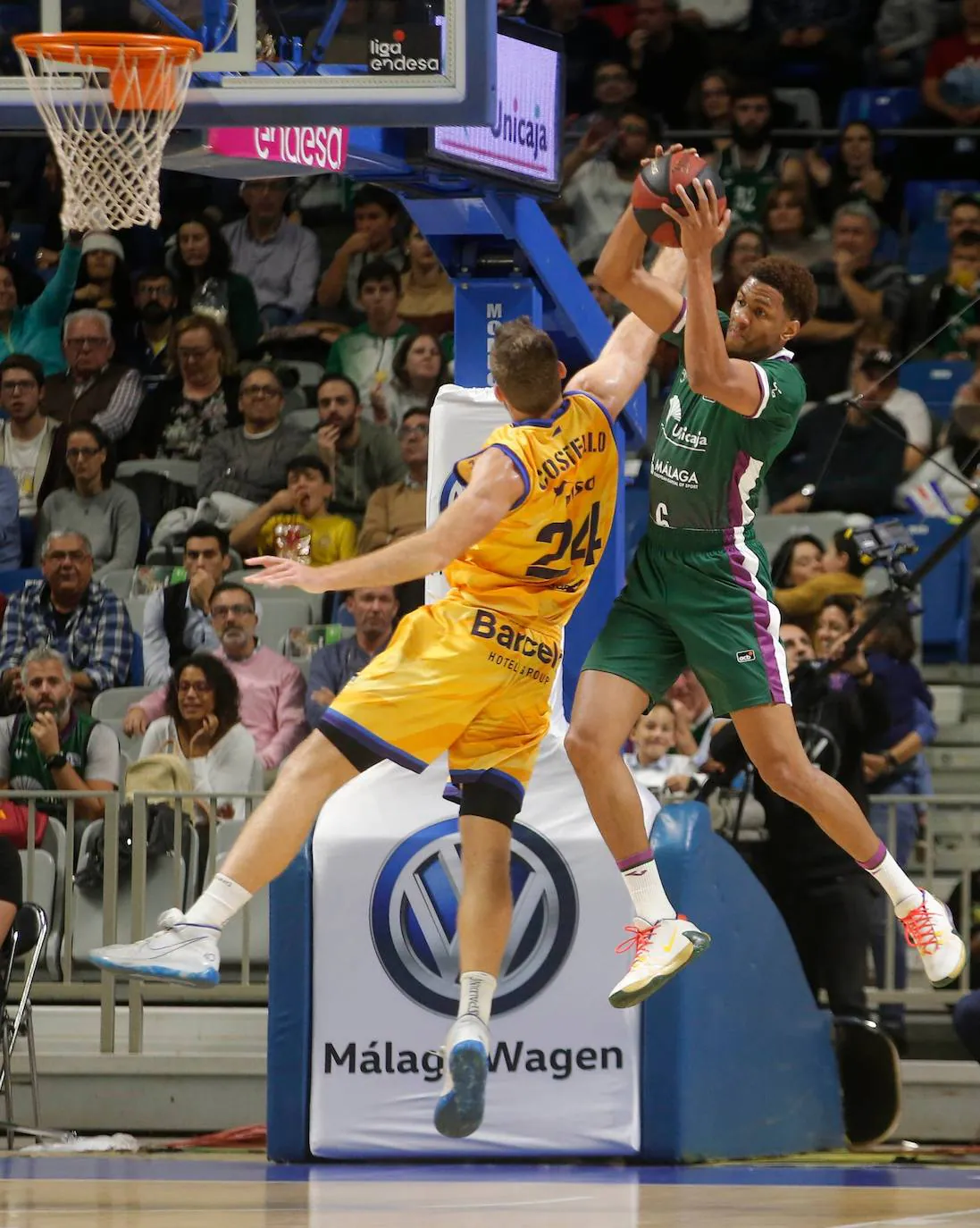 El Unicaja logra ganar al Gran Canaria