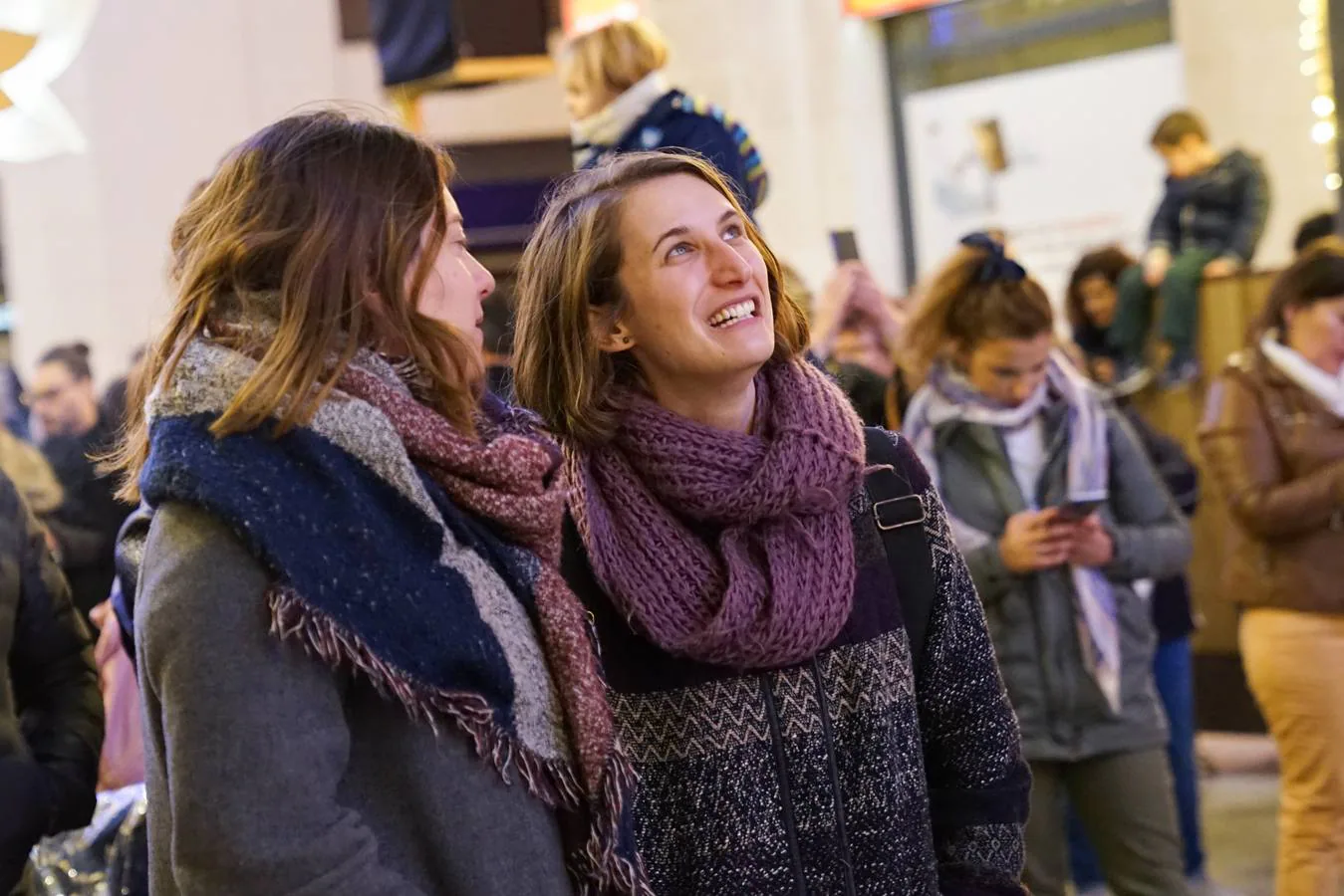 Miles de personas han asistido ya al espectáculo de luces del Centro de Málaga