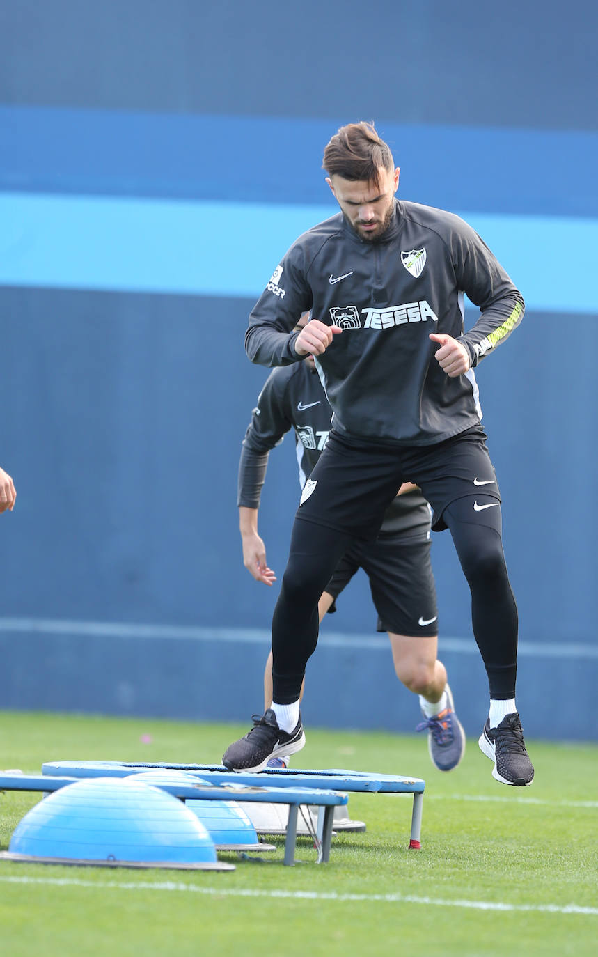 Fotos: El entrenamiento del Málaga este jueves 12 de diciembre, en imágenes