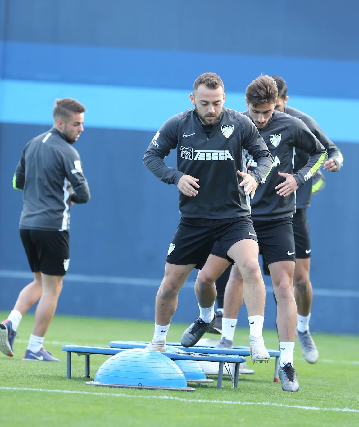 Fotos: El entrenamiento del Málaga este jueves 12 de diciembre, en imágenes