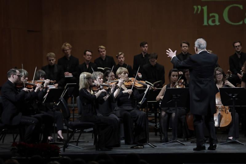 El concierto participativo de «la Caixa»convierte la obra en una celebración conjunta de la música universal