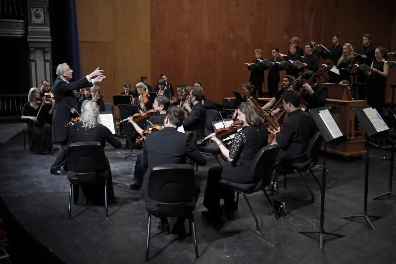 El concierto participativo de «la Caixa»convierte la obra en una celebración conjunta de la música universal