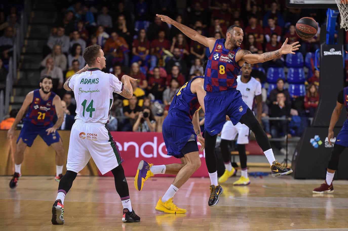 Los cajistas asaltan el Palau Blaugrana, una cancha en la que no había ganado otro equipo de Liga Endesa esta temporada