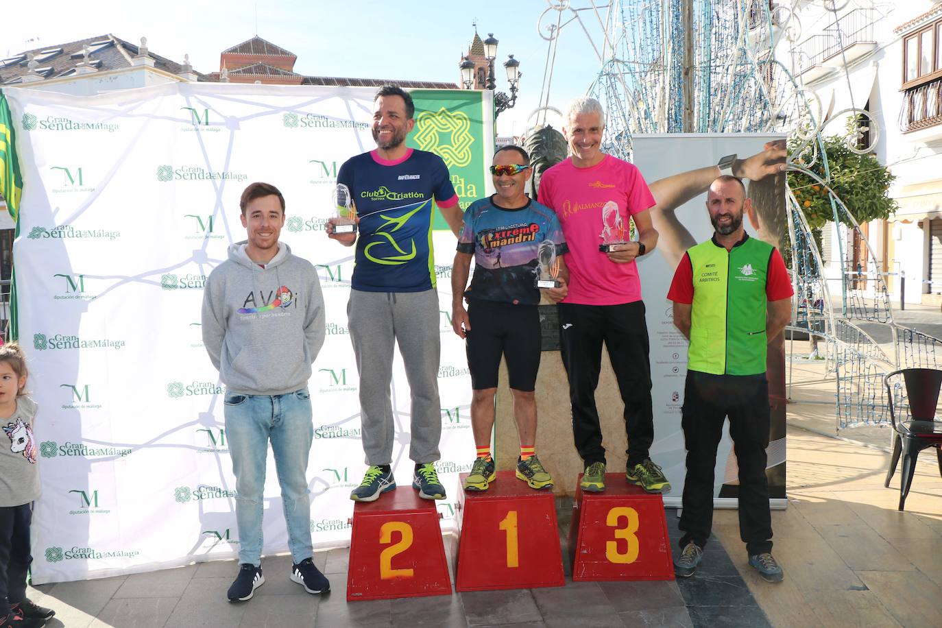 Las mejores imágenes del IV Almanzor Trail de Torrox