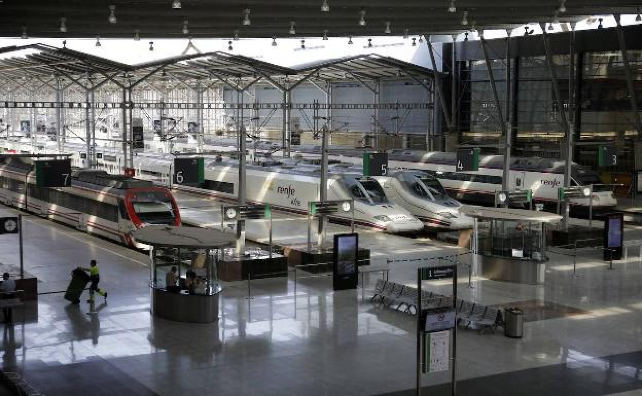 Adif instalará 'wifi' en una quincena de estaciones AVE, entre ellas la de Málaga