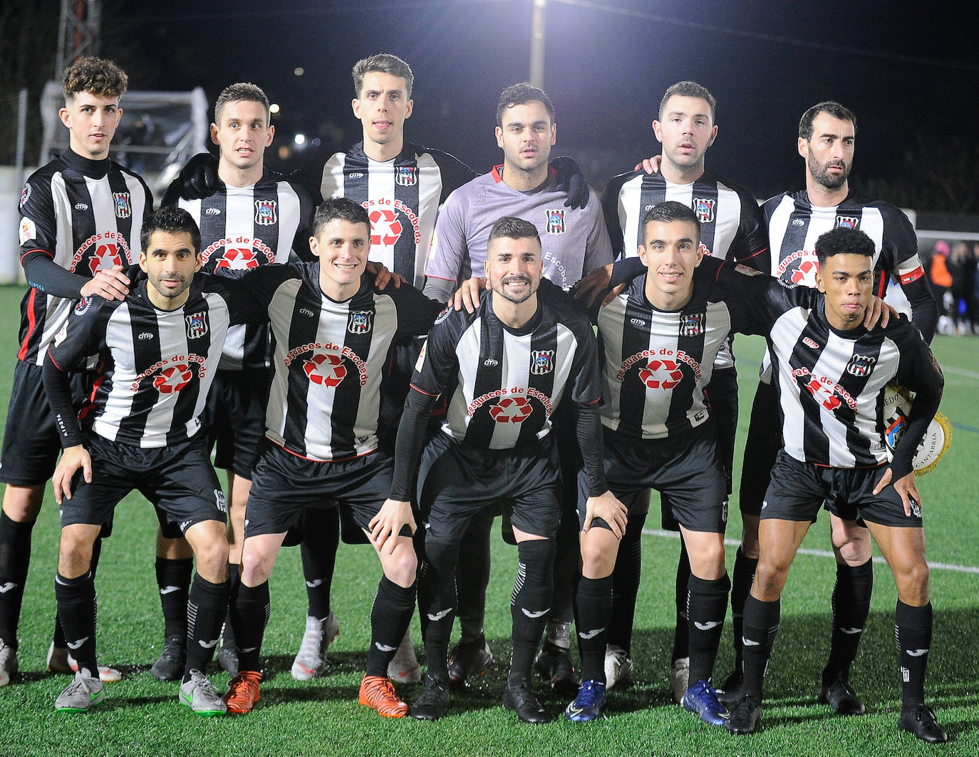 Fotos del encuentro de Primera Ronda de la Copa que se disputó en el Eusebio Arce de Camargo.