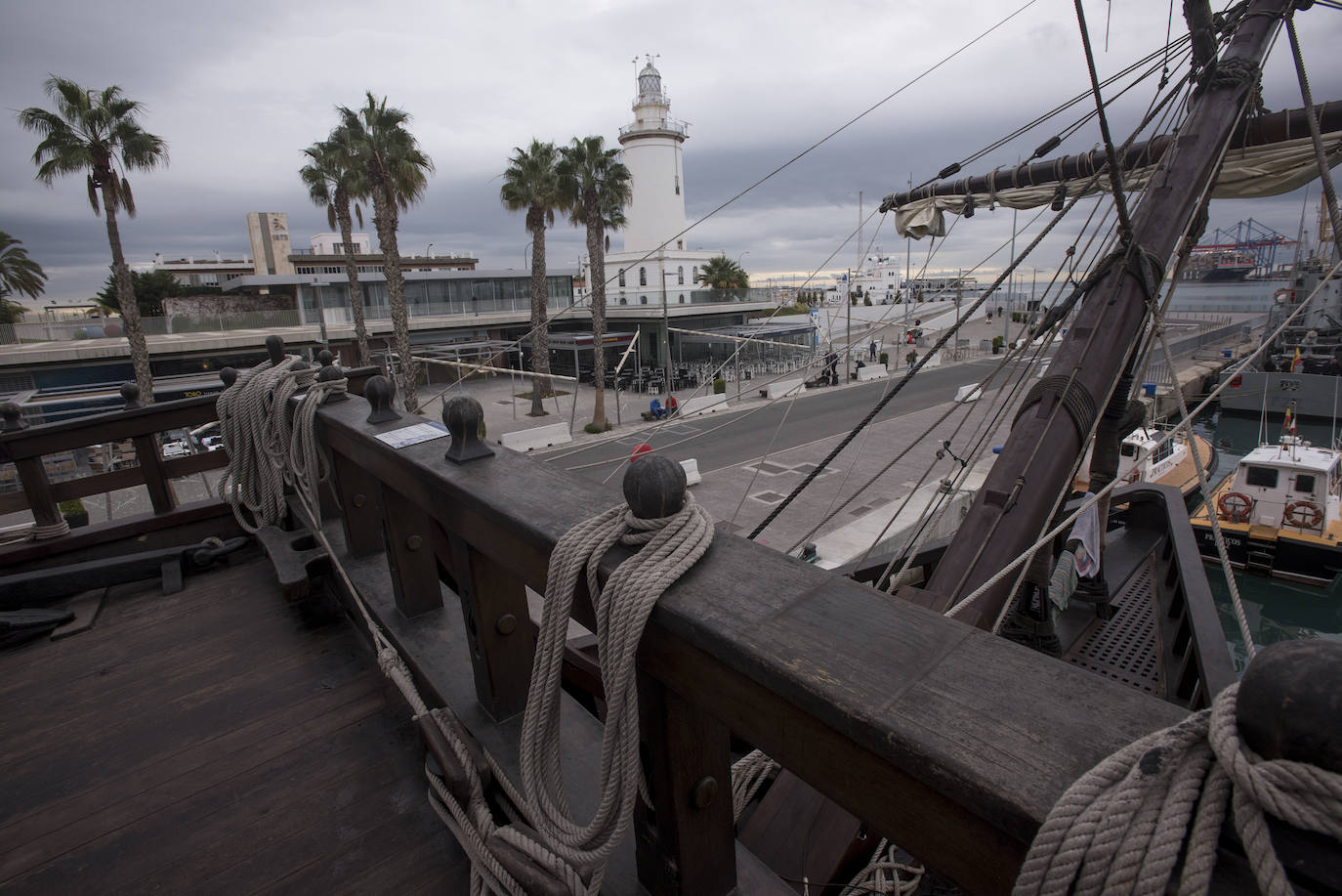 El navío ya está atracado en el Muelle Uno del Puerto, donde estará hasta el próximo 12 de enero y podrá visitarse