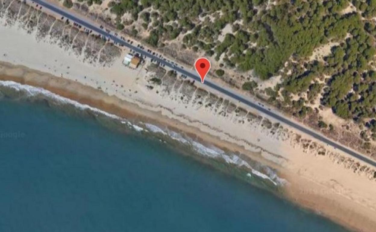 Muere ahogado un hombre cuando hacía surf en Punta Umbría