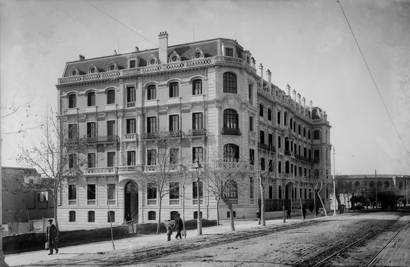 Paseo de Reding. Hacia 1910