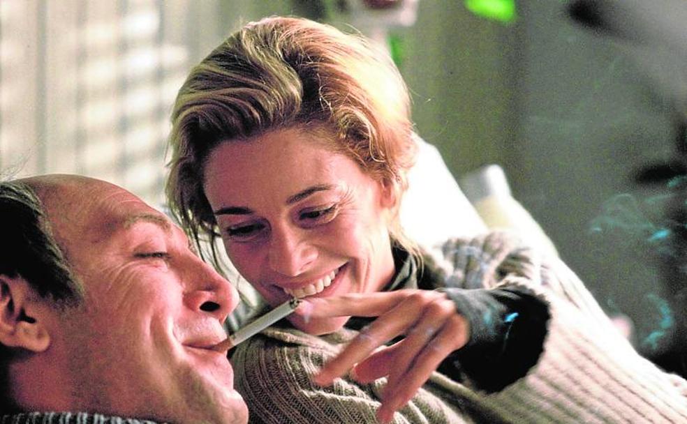 Fotograma de la película con Javier Bardem y Belén Rueda 