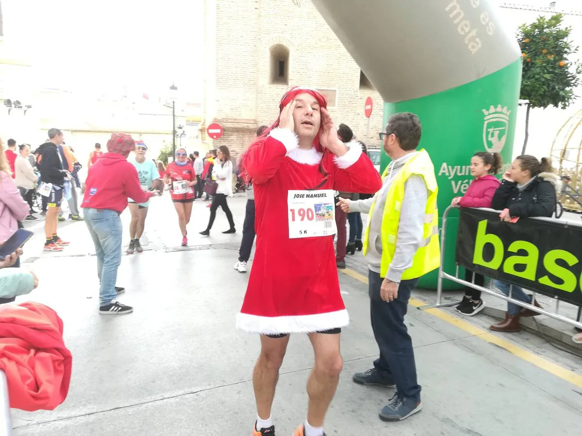 Las mejores imágenes de la XI edición de la San Silvestre de Vélez