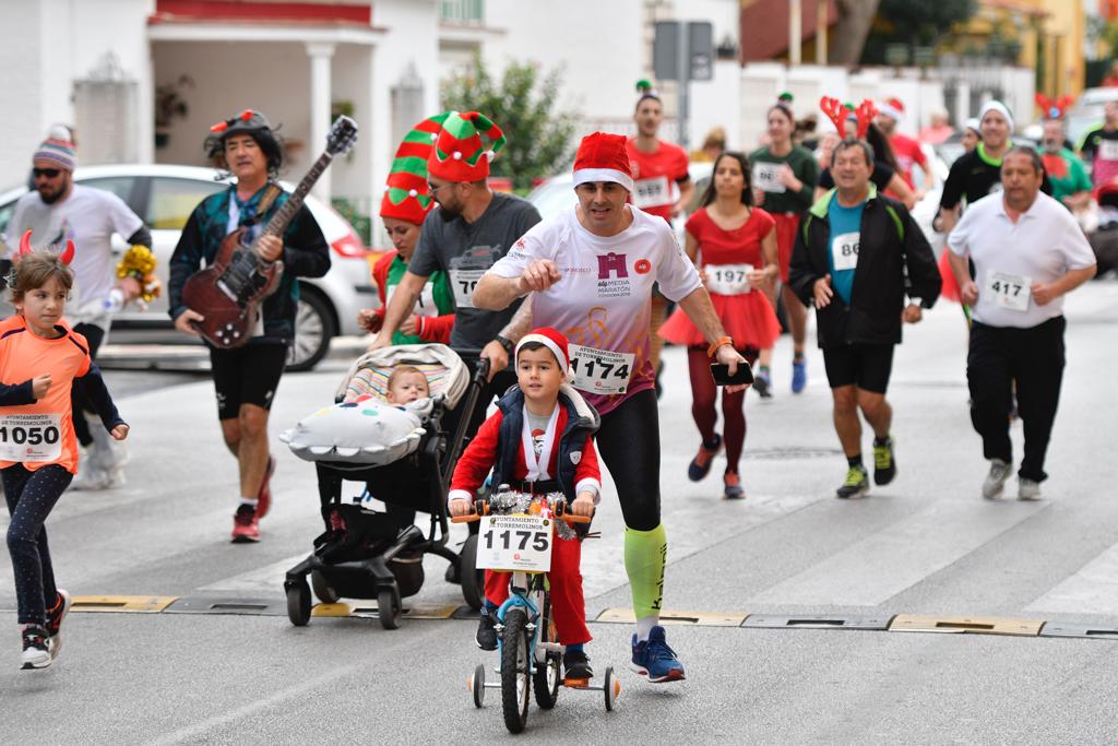 Fotos: ¿Has participado en la San Silvestre de Torremolinos? Búscate en esta galería