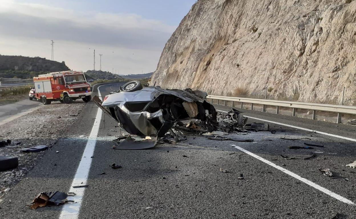 Fallece un alemán de 24 años al chocar contra el guardarraíl en la A-7 a la altura de Maro