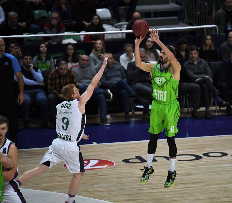 El equipo de Luis Casimiro cae derrotado en su visita al Tofas. 