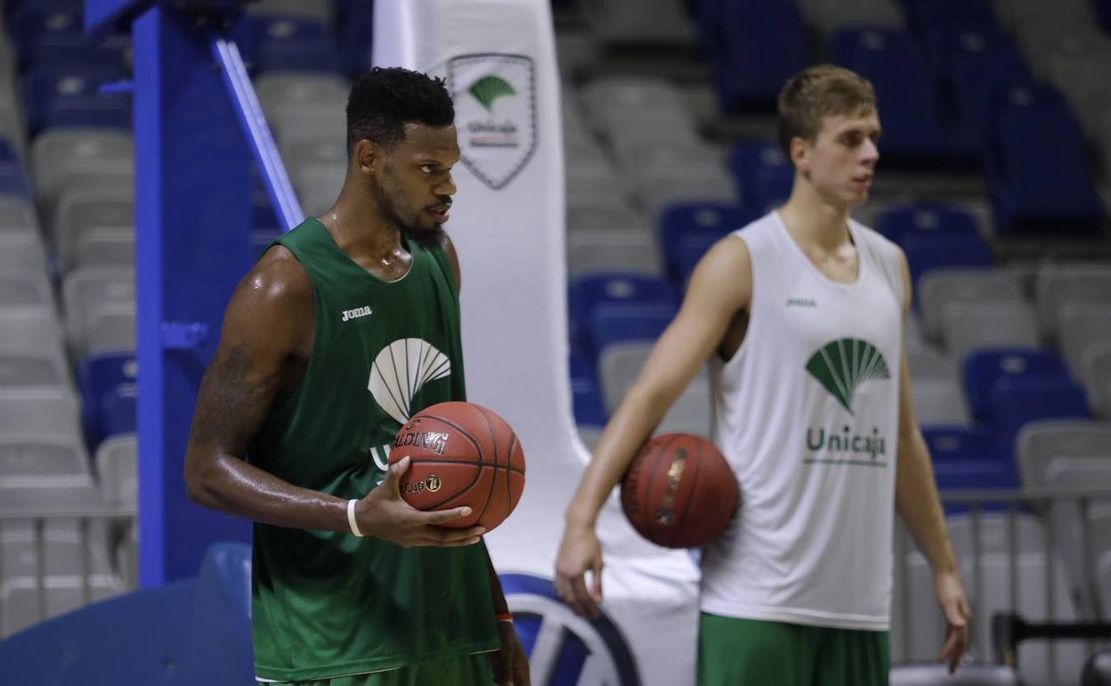 Elegar y Gerun, concentrados durante un entrenamiento. 
