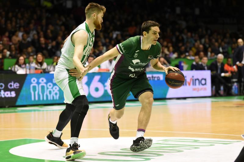 Paliza de los cajistas al Betis (63-88)