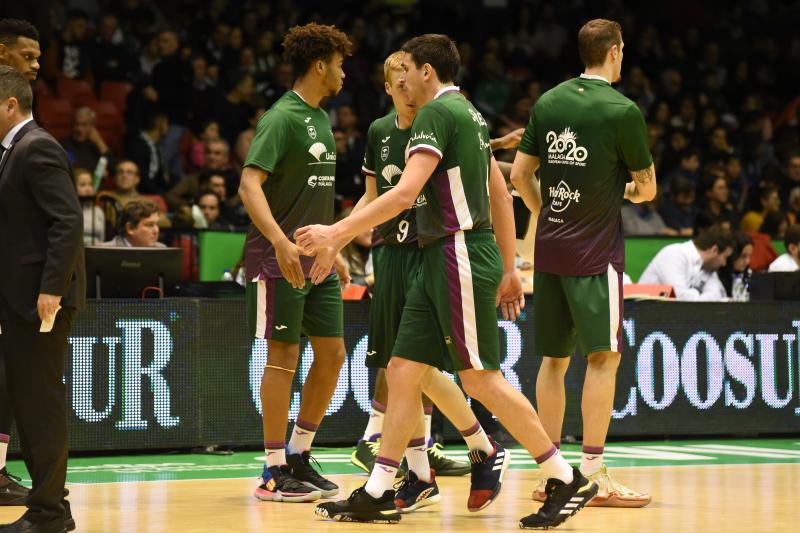 Paliza de los cajistas al Betis (63-88)