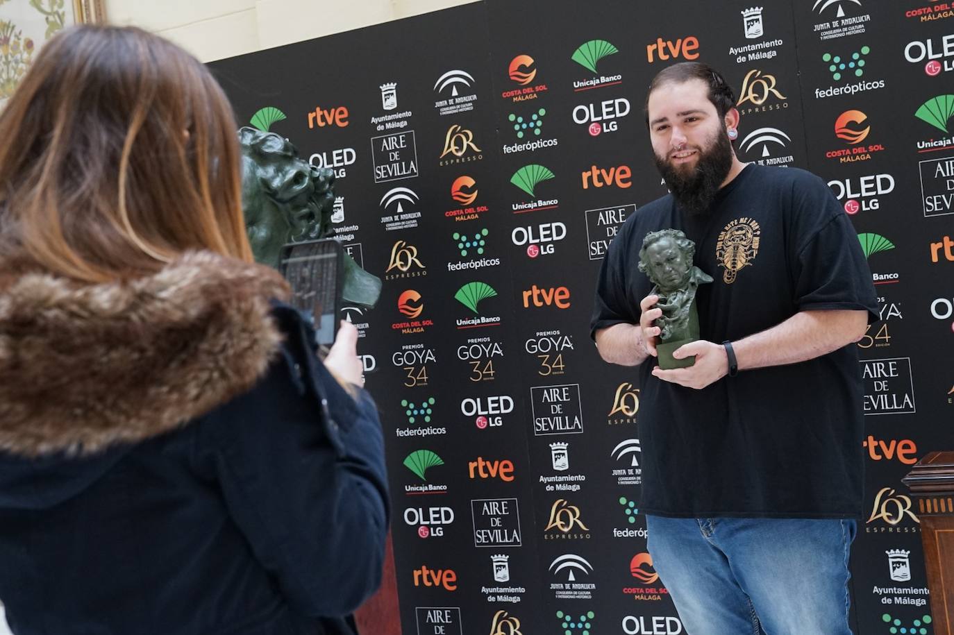 Fotos: Fotografíate con la estatuilla de los Goya en el Ayuntamiento de Málaga hasta el 24 de enero