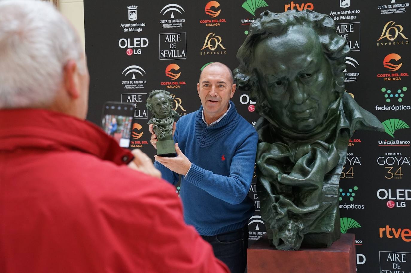 Fotos: Fotografíate con la estatuilla de los Goya en el Ayuntamiento de Málaga hasta el 24 de enero