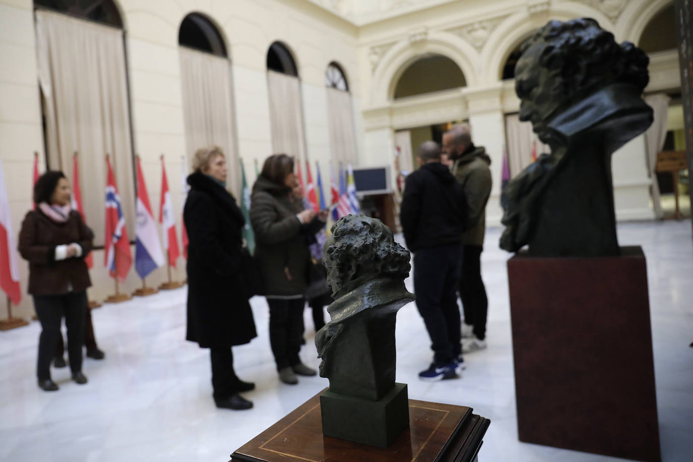 Fotos: Fotografíate con la estatuilla de los Goya en el Ayuntamiento de Málaga hasta el 24 de enero