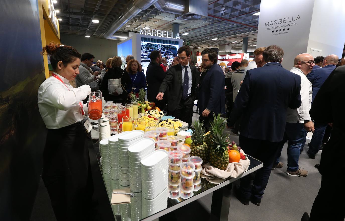 La Reina Letizia inaugura la 40.º edición de la Feria Internacional de Turismo en Madrid